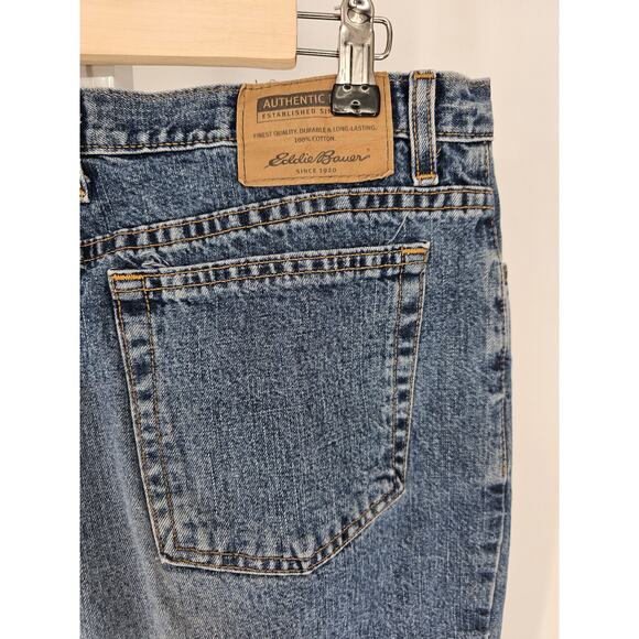 Eddie Bauer Women's Blue High-Rise Belt Loop Straight Leg Cotton Jean Size 16 - Picture 3 of 7